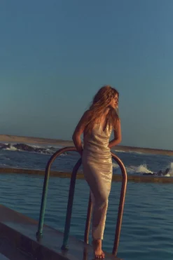 Outlet VESTIDO LENTEJUELAS FRUNCES Mujer Vestidos