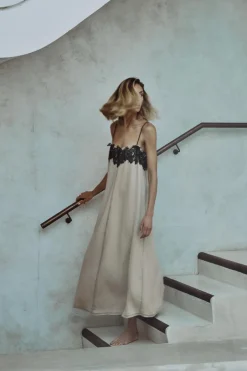 Sale VESTIDO MEZCLA LINO PUNTILLA ZW COLLECTION Mujer Vestidos