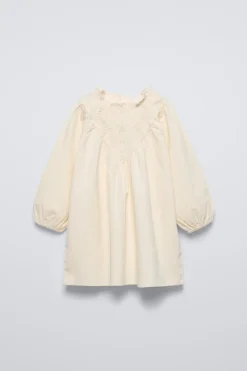Niños ZARA 1½ - 6 Años·Vestidos / Petos|6 - 18 Meses·Vestidos / Monos<VESTIDO MICROPANA BORDADO