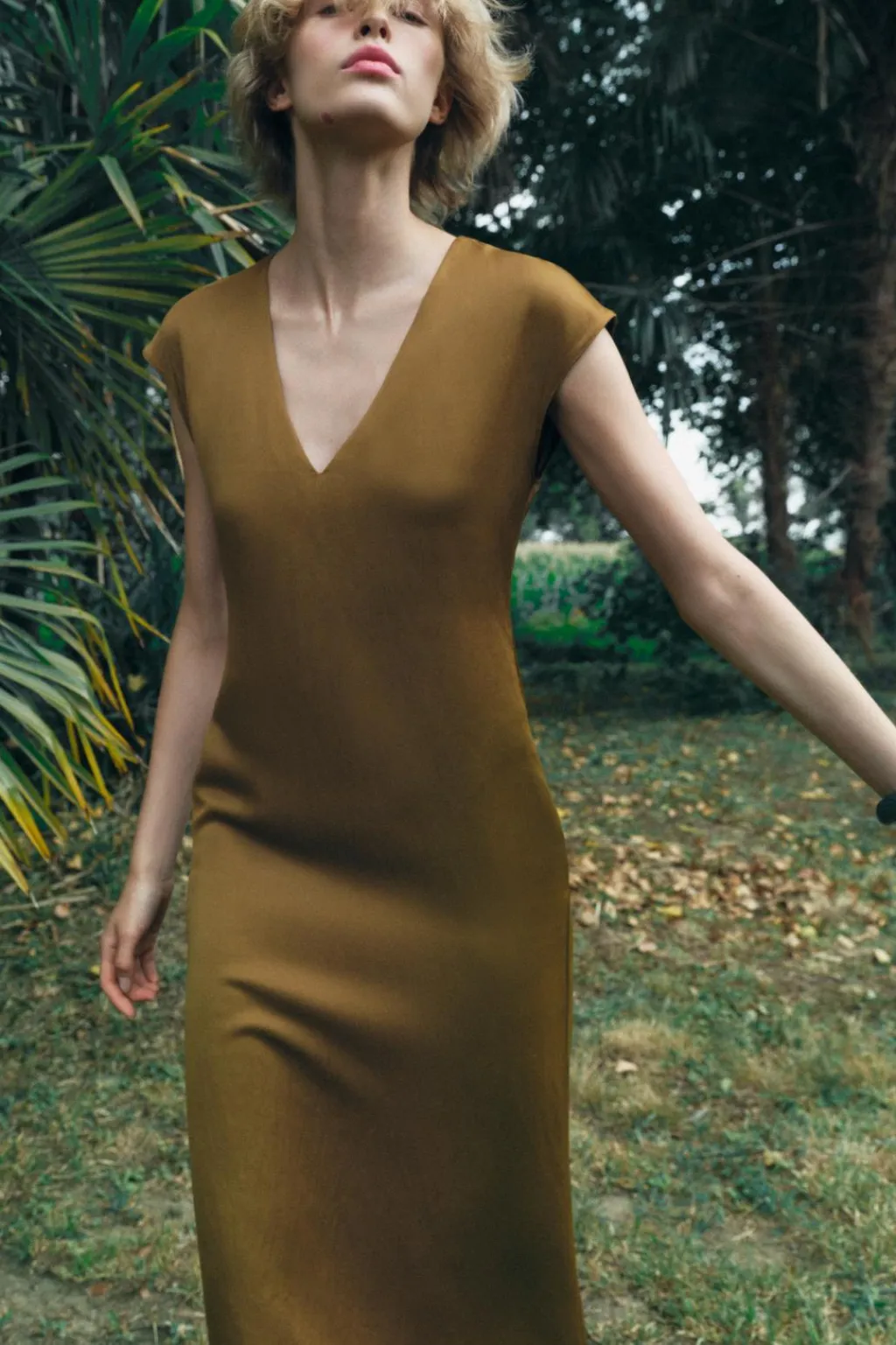 Outlet VESTIDO MIDI SATINADO CON LINO ZW COLLECTION Mujer Vestidos