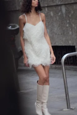 Online VESTIDO MINI FLECOS HILO METALIZADO Mujer Vestidos