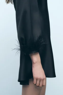 Sale VESTIDO MINI SATINADO PLUMAS Mujer Vestidos