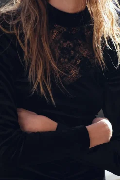 Online VESTIDO MINI TERCIOPELO COMBINADO ENCAJE Mujer Vestidos