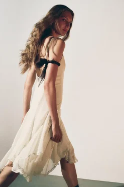 New VESTIDO VOLANTES ENCAJE ZW COLLECTION Mujer Vestidos