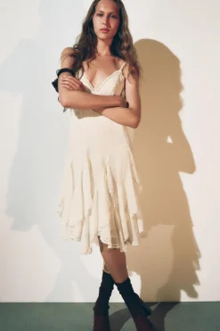 New VESTIDO VOLANTES ENCAJE ZW COLLECTION Mujer Vestidos