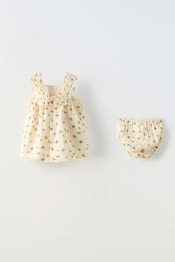 Niños ZARA 6 - 18 Meses·Vestidos / Monos|6 - 18 Meses·Braguitas / Bermudas<VESTIDO Y BRAGUITA FLORES