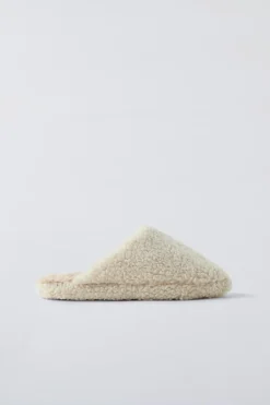 Niños ZARA 6 - 14 Años·Zapatos|6 - 14 Años·Zapatos<ZAPATILLA DE CASA BORREGUILLO