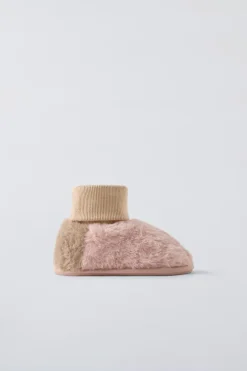 Niños ZARA 1½ - 6 Años·Zapatos|1½ - 6 Años·Zapatos<ZAPATILLA DE CASA CALCETÍN
