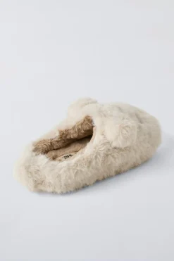 Niños ZARA 6 - 14 Años·Zapatos|6 - 14 Años·Zapatos<ZAPATILLA DE CASA OSITO