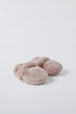 Niños ZARA 0 - 6 Meses·Patucos<ZAPATILLA DE CASA PELO