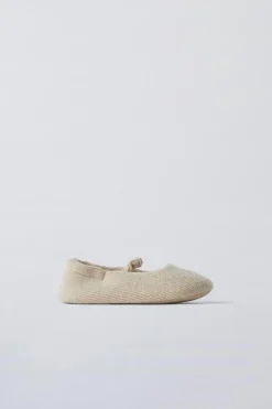 Niños ZARA 1½ - 6 Años·Zapatos<ZAPATILLA DE CASA TIRA