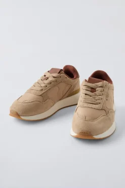 Niños ZARA 6 - 14 Años·Zapatos<ZAPATILLA DEPORTIVA CASUAL