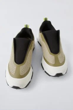 Niños ZARA 6 - 14 Años·Zapatos|6 - 14 Años·Zapatos<ZAPATILLA DEPORTIVA ELÁSTICO