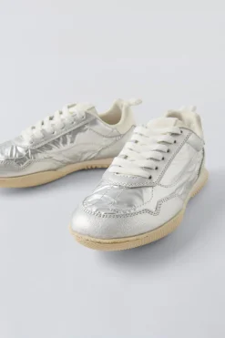 Niños ZARA 6 - 14 Años·Zapatos<ZAPATILLA DEPORTIVA METALIZADA