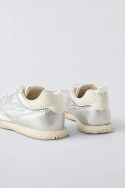 Niños ZARA 6 - 14 Años·Zapatos<ZAPATILLA DEPORTIVA METALIZADA