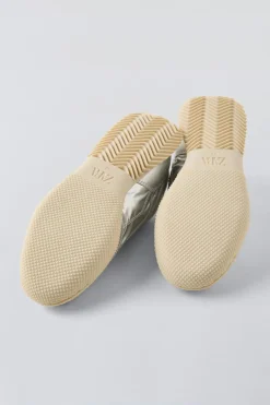 Niños ZARA 6 - 14 Años·Zapatos<ZAPATILLA DEPORTIVA METALIZADA