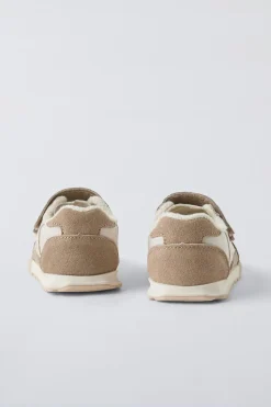 Niños ZARA 1½ - 6 Años·Zapatos|1½ - 6 Años·Zapatos<ZAPATILLA DEPORTIVA TIRAS