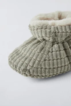 Niños ZARA 0 - 6 Meses·Patucos<ZAPATILLAS DE CASA ACOLCHADA