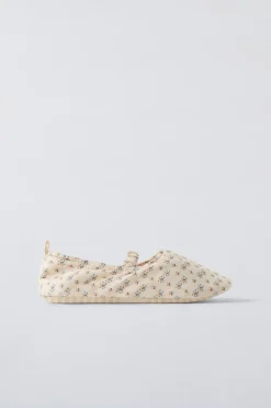 Niños ZARA 6 - 14 Años·Zapatos<ZAPATILLAS DE CASA FLORES
