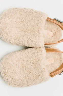 Niños ZARA 1½ - 6 Años·Zapatos|1½ - 6 Años·Zapatos<ZUECO BORREGUILLO