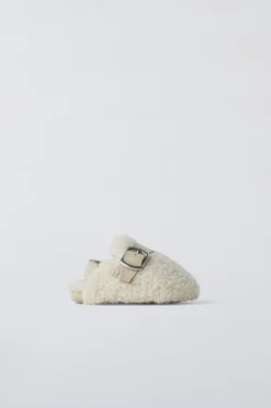 Niños ZARA 0 - 6 Meses·Patucos<ZUECO BORREGUILLO