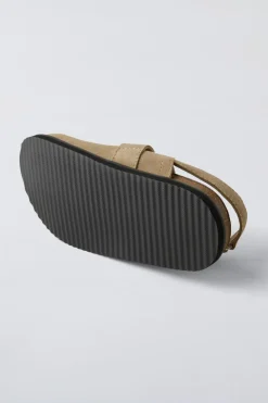 Niños ZARA 6 - 14 Años·Zapatos<ZUECO PIEL